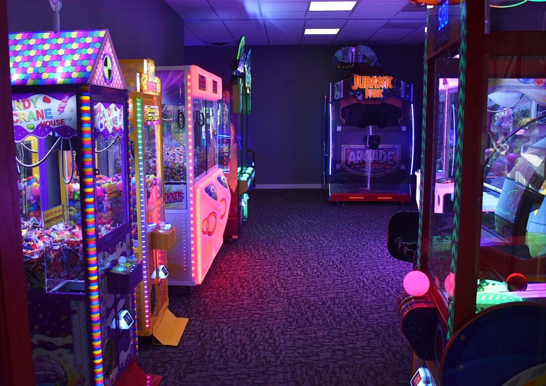 Bowlmor expands with arcade News, Sports, Jobs Fairmont Sentinel
